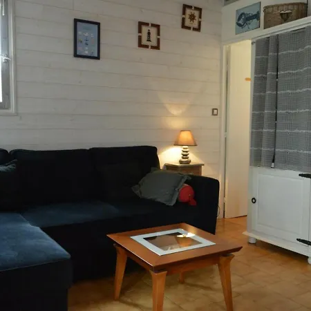 Apartment Maison Cap D'agde, 1 Piece, 4 Personnes - Fr-1-249-243 Agde