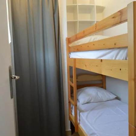 Apartment Maison Cap D'agde, 1 Piece, 4 Personnes - Fr-1-249-243 Agde
